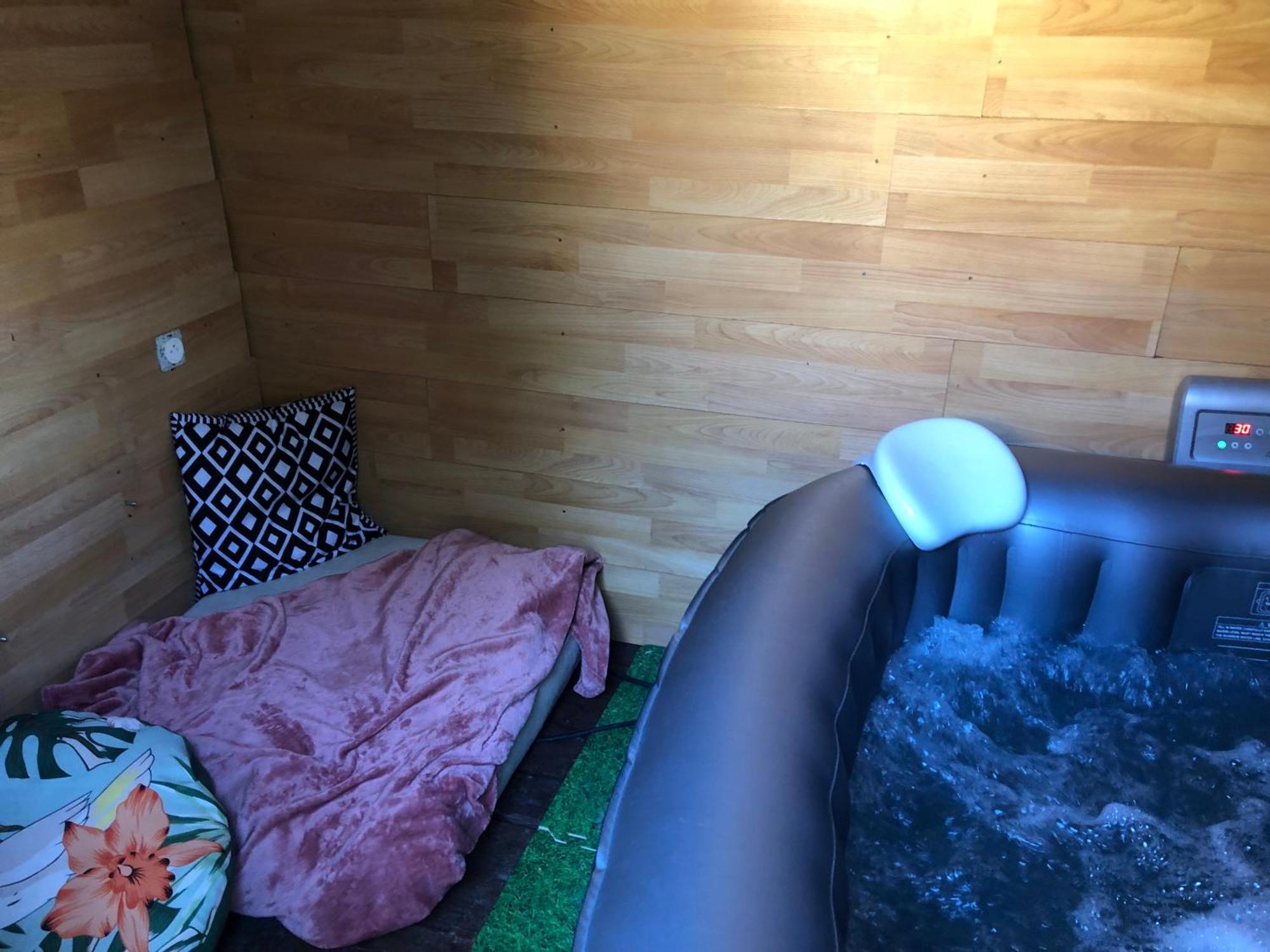 Grand T2 Climatise Avec Jardin Et Spa 나르본 외부 사진